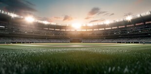 灯火辉煌的大型足球场