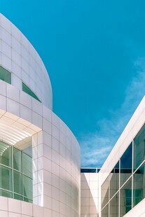 现代风格建筑外观
