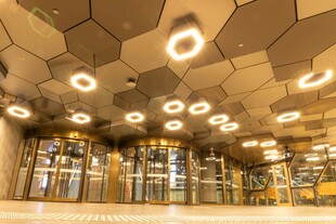现代六边形吊顶室内空间
