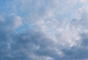 天空中的梦幻云朵