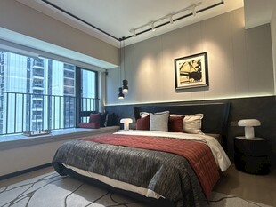 现代简约风格温馨卧室