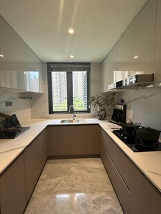 现代简约风格开放式厨房