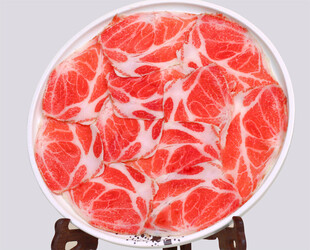 现切黑猪肉