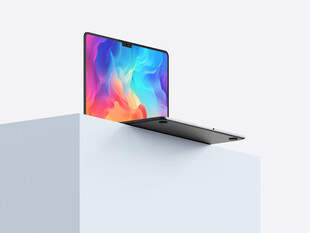 时尚轻薄笔记本电脑展示样机