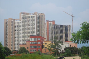 高楼与民楼