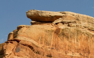 峡谷独特岩石景观