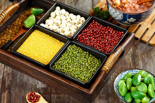 多样香料调料展示