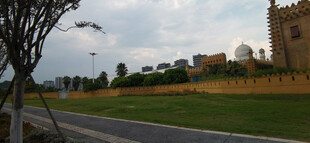 户外开阔风景与建筑景观