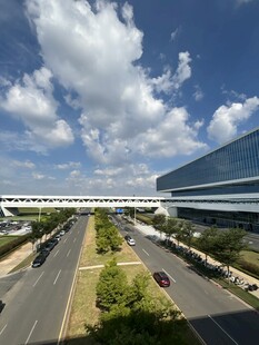 现代城市道路与建筑景观