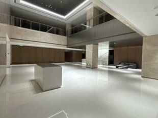 现代空旷室内空间场景