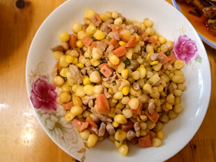 美味玉米炒火腿肠