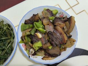 青椒炒腊肉