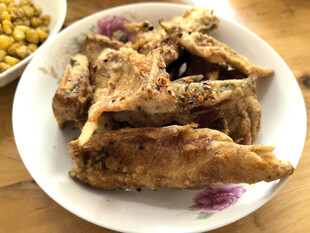 美味香酥炸小鱼