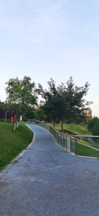 清新的公园小径
