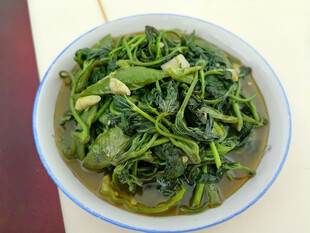 清炒空心菜