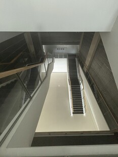 现代简约风室内楼梯空间