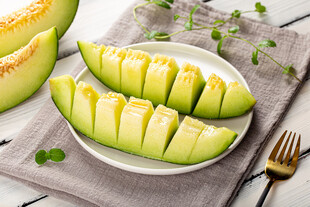 新鲜蜜瓜切片