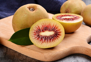 红心猕猴桃切片