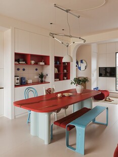 现代简约风多彩餐厅空间