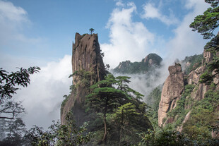 黄山奇峰美景