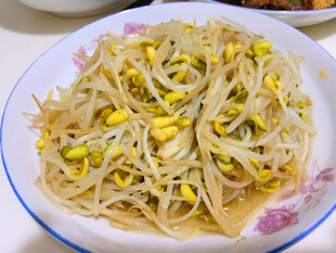 清炒黄豆芽