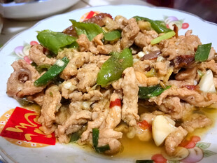 青椒炒肉丝