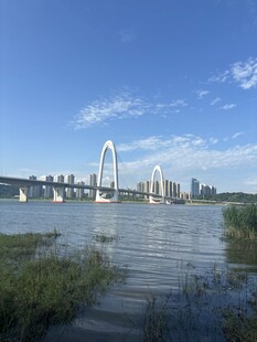 河畔美景