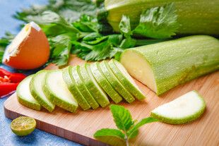 新鲜西葫芦切片