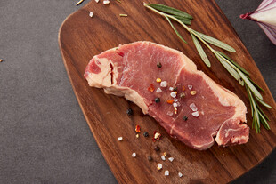 新鲜牛排
