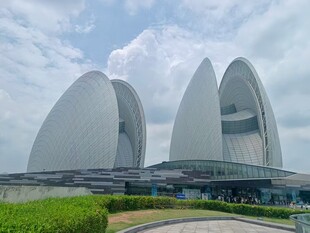 珠海日月贝大剧院