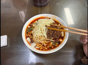 美味牛肉汤面诱人呈现
