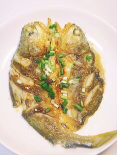 香煎黄鱼