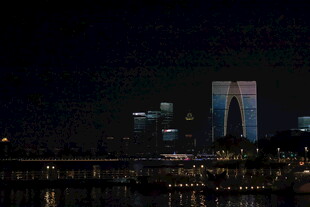 东方之门 