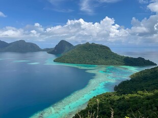 美丽海岛风光俯瞰图