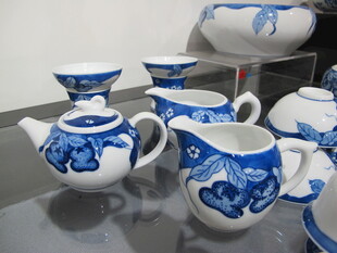 蓝白青花瓷茶具套装