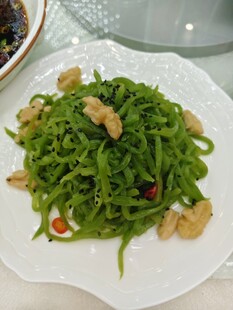 虾仁拌莴苣丝