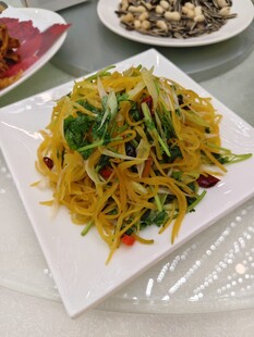 凉拌三丝