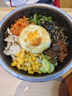 石锅拌饭