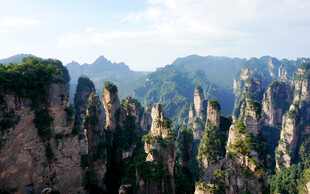 张家界奇峰壮丽景观