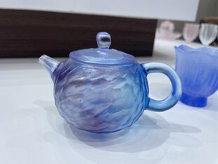 梦幻蓝色琉璃茶壶