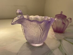 紫色工艺玻璃水晶器皿摆件