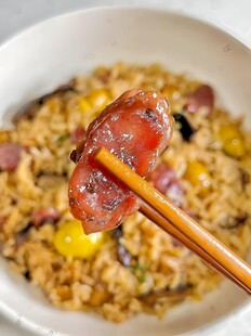 腊肠炒饭