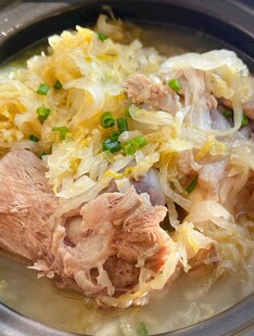 酸菜炖排骨