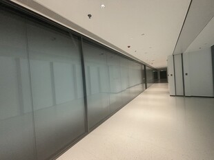 现代简约风格办公走廊