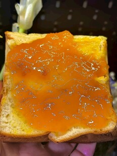 果酱吐司