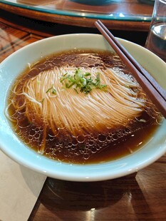 美味高汤细面
