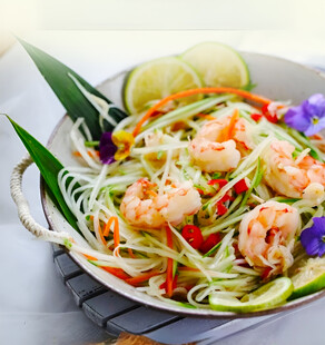 鲜虾蔬菜沙拉
