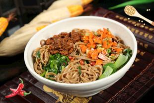 陕西面 干拌臊子荞面