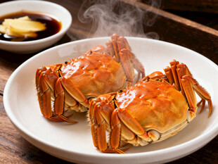 热气腾腾的清蒸大闸蟹