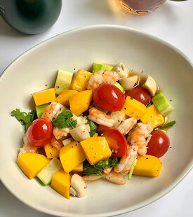 虾仁芒果蔬菜沙拉